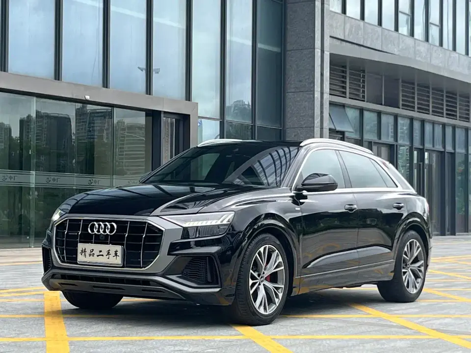 Audi Q8 Model 55 TFSI Premium Dynamic 2021