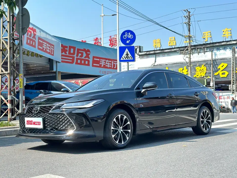 Toyota Avalon 2.5L Progressive Edition 2023