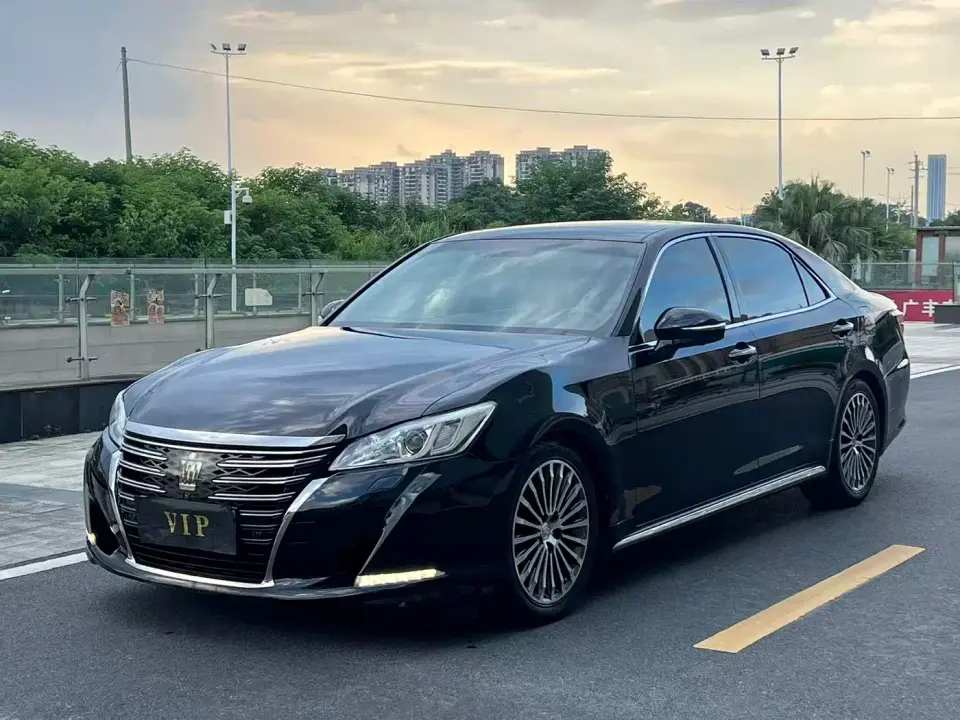Toyota Crown 2.0T Sport Edition 2019