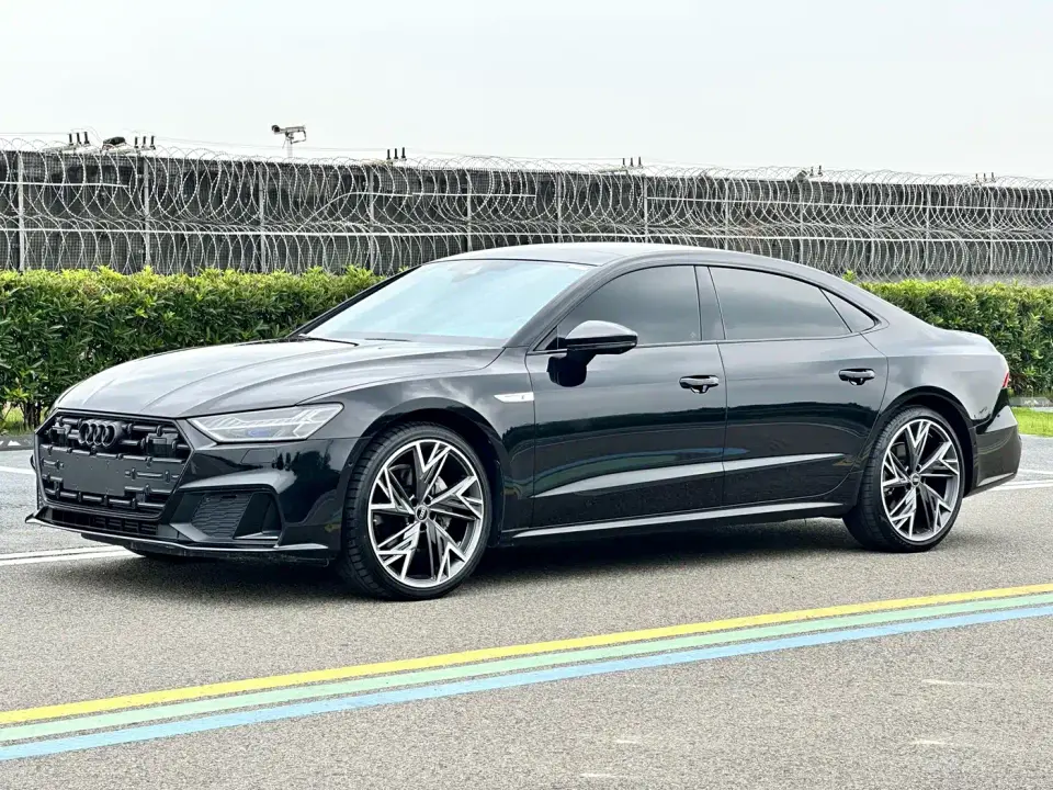 Audi A7L 45 TFSI quattro S-line Black Warrior Edition 2023