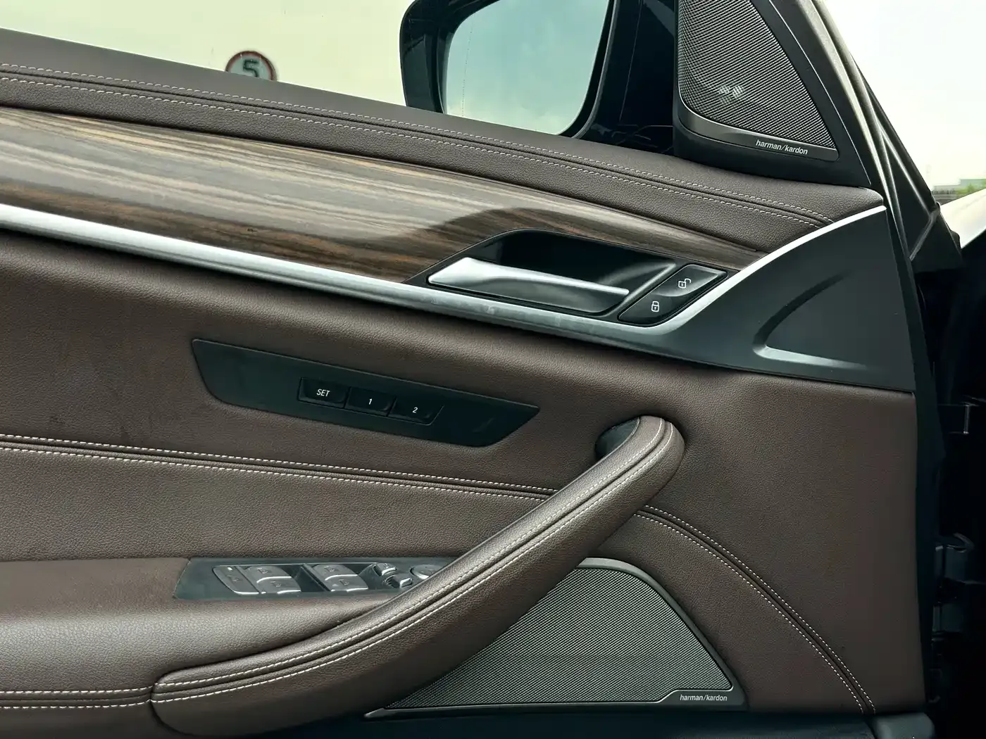 BMW 5 Series Facelift 530Li Leading Luxury Package 2022 — фото 8