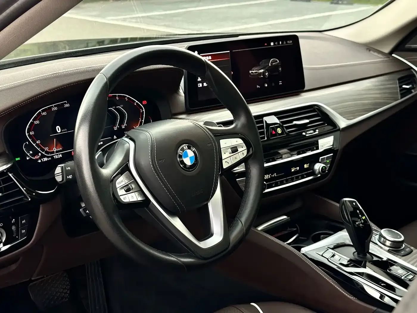 BMW 5 Series Facelift 530Li Leading Luxury Package 2022 — фото 11
