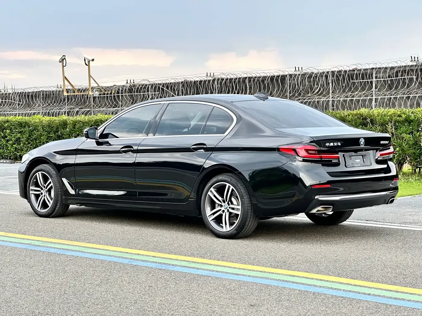 BMW 5 Series Facelift 530Li Leading Luxury Package 2022 — фото 5