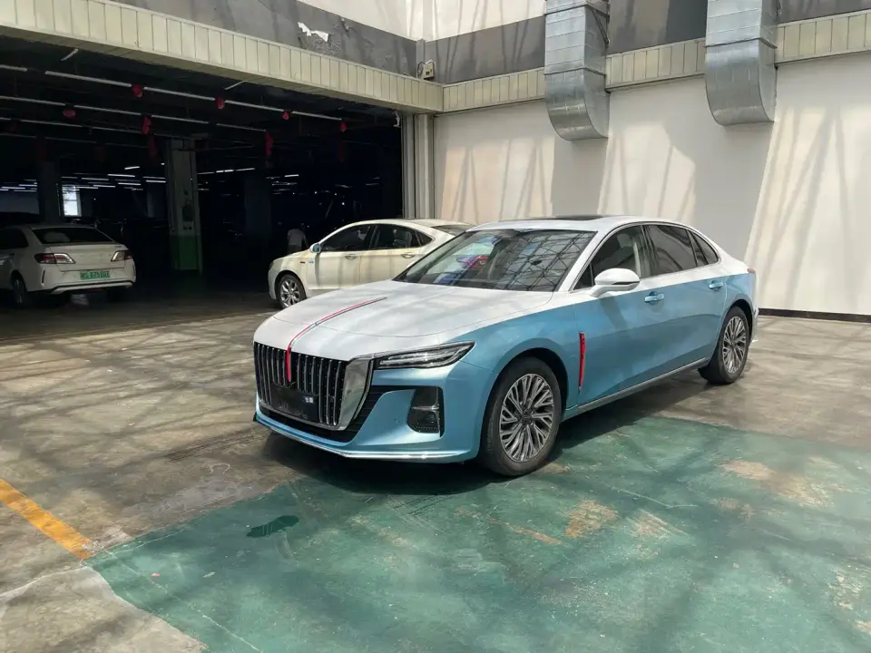 Hongqi H5 2.0T Auto Smart Connect Flagship 2022