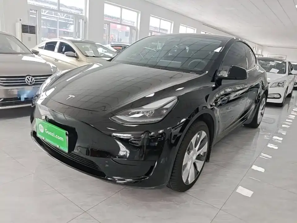 Tesla Model Y Facelift Rear-Wheel Drive Version 2023