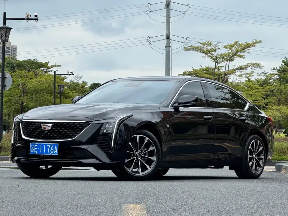 Cadillac CT5 Model 28T Urban Sport Edition 2024