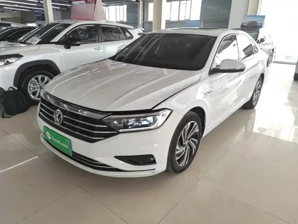 Volkswagen Sagitar 280TSI DSG Surpassing Edition 2022