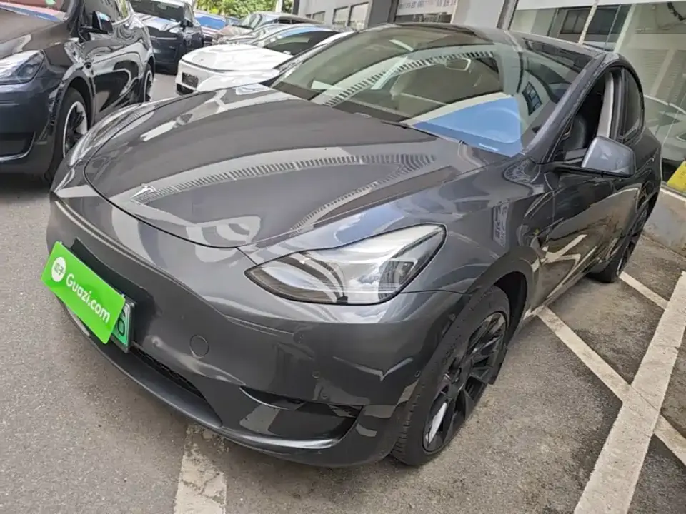 Tesla Model Y Facelift Rear-Wheel Drive Version 2023
