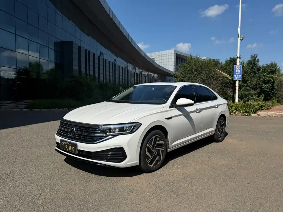 Volkswagen Sagitar 280TSI DSG Surpass Plus Edition 2022