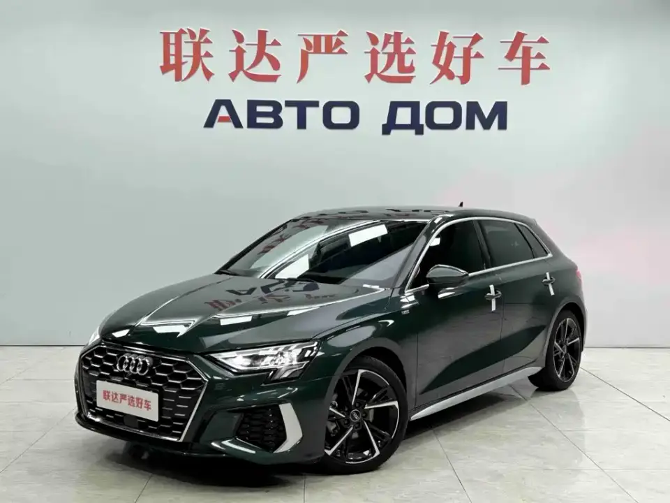 Audi A3 Facelift Sportback 35 TFSI Fashion Sport 2023