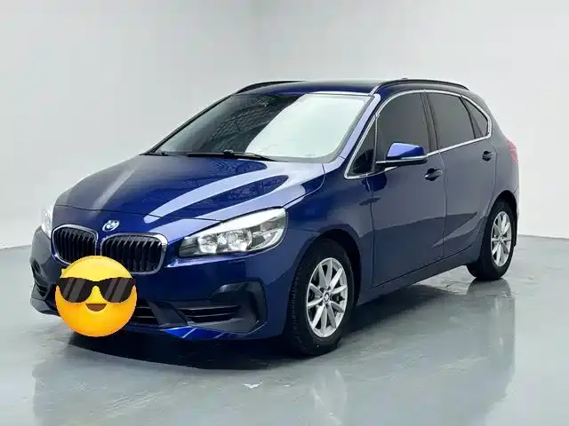 BMW 2 Series Touring 218i Sport Line 2019