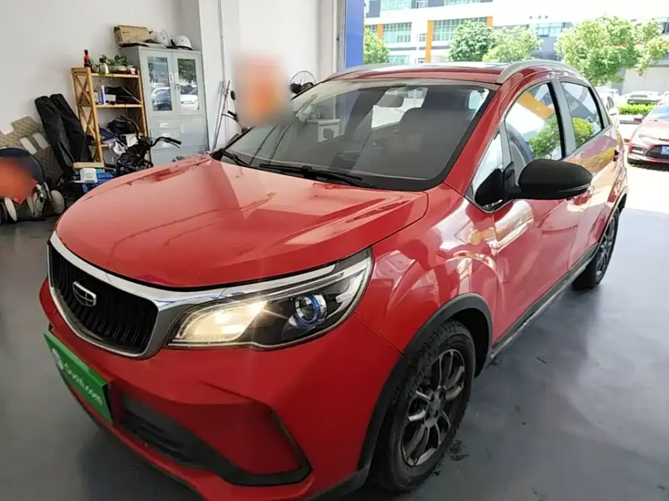 Geely Vision X3 PRO 1.5L CVT Premium 2022