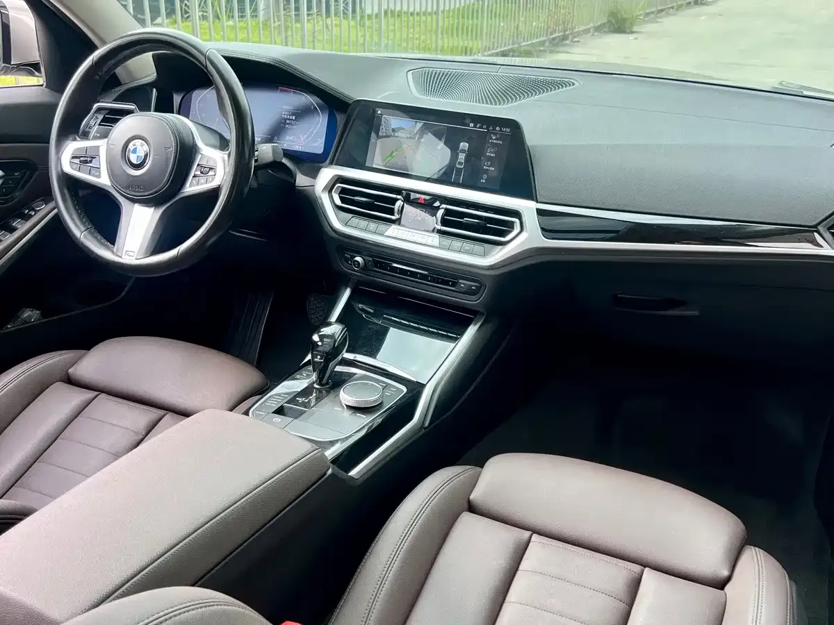 BMW 3 Series 320Li M Sport Package 2020 — фото 10