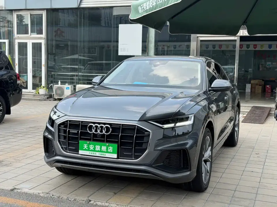 Audi Q8 55 TFSI Luxury Dynamic 2020