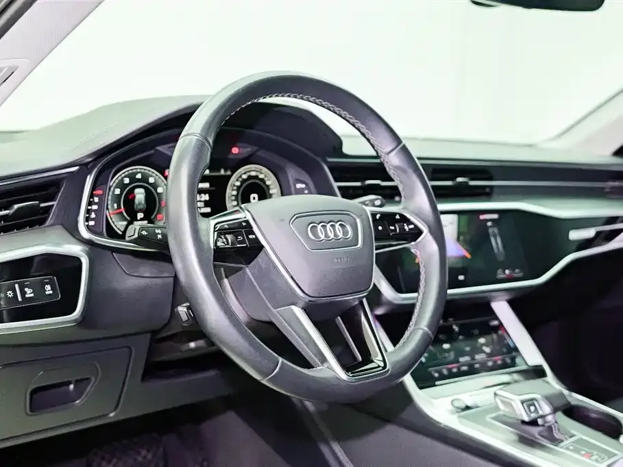 Audi A6 (Import) Model allroad quattro 55 TFSI Premium Off-road Version 2024 — фото 16
