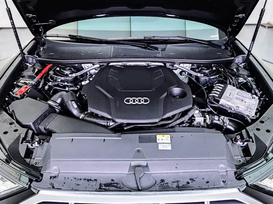 Audi A6 (Import) Model allroad quattro 55 TFSI Premium Off-road Version 2024 — фото 6