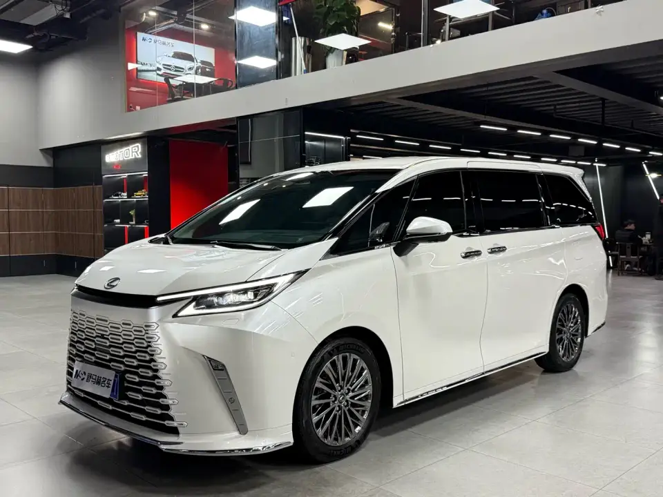 Lexus LM Model 500h Six-Seater Prestige Edition 2026