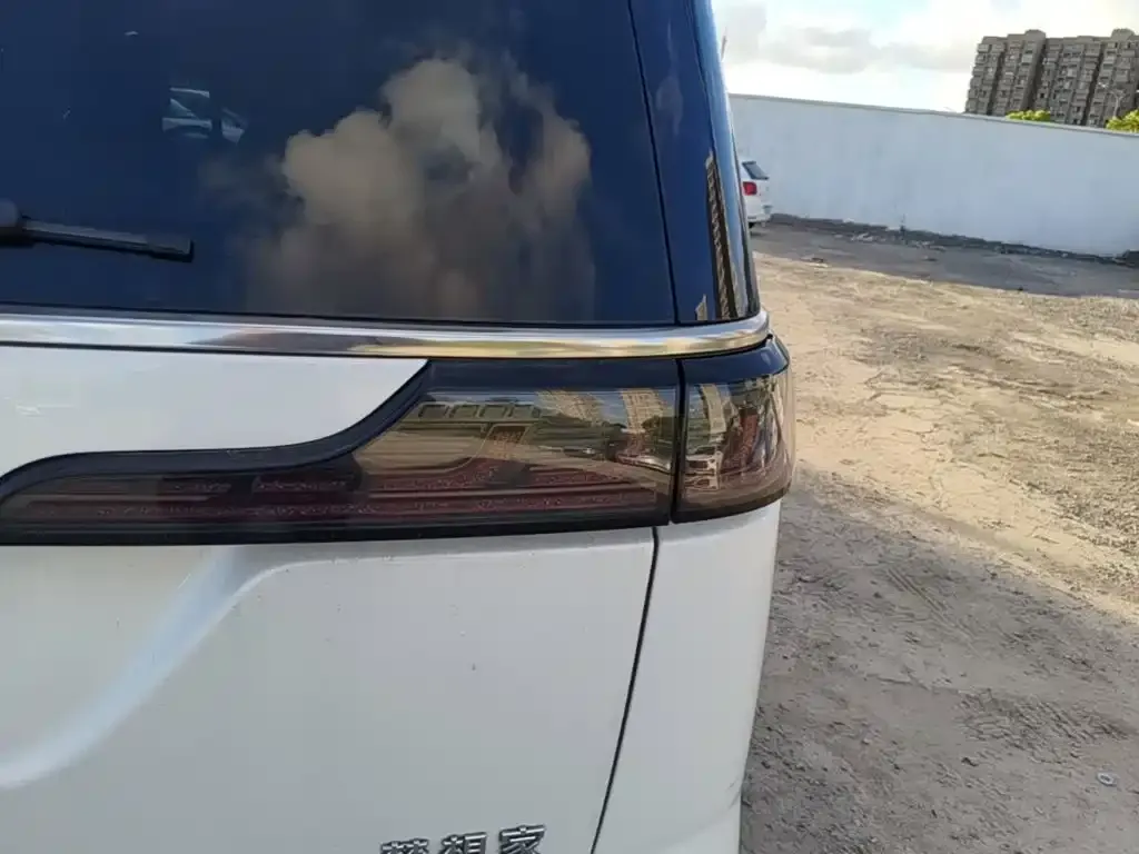 Voyah Auto Voyah Dreamer Zero-carbon Edition Think+Smart Driving Package 475km 2023 — фото 8