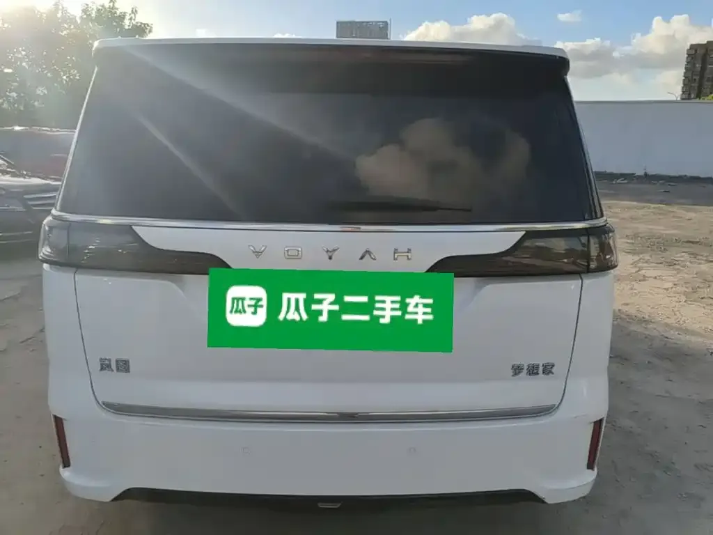Voyah Auto Voyah Dreamer Zero-carbon Edition Think+Smart Driving Package 475km 2023 — фото 6