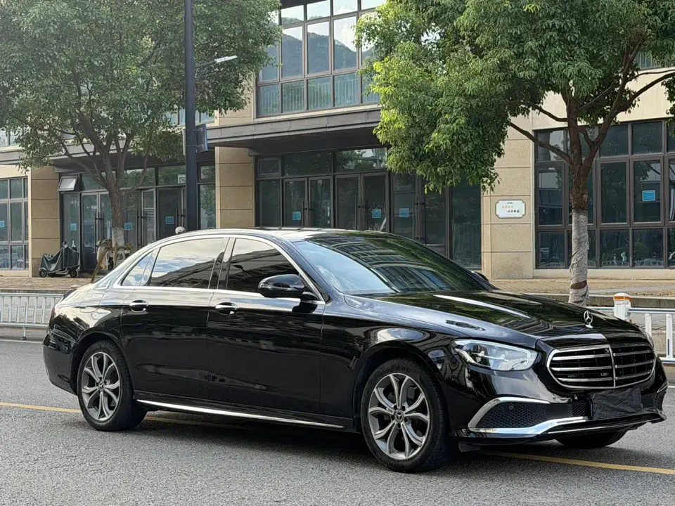 Mercedes-Benz E-Class E 300 L Sport Luxury 2022