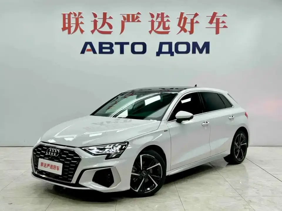Audi A3 Facelift Sportback 35 TFSI Fashion Sport 2023
