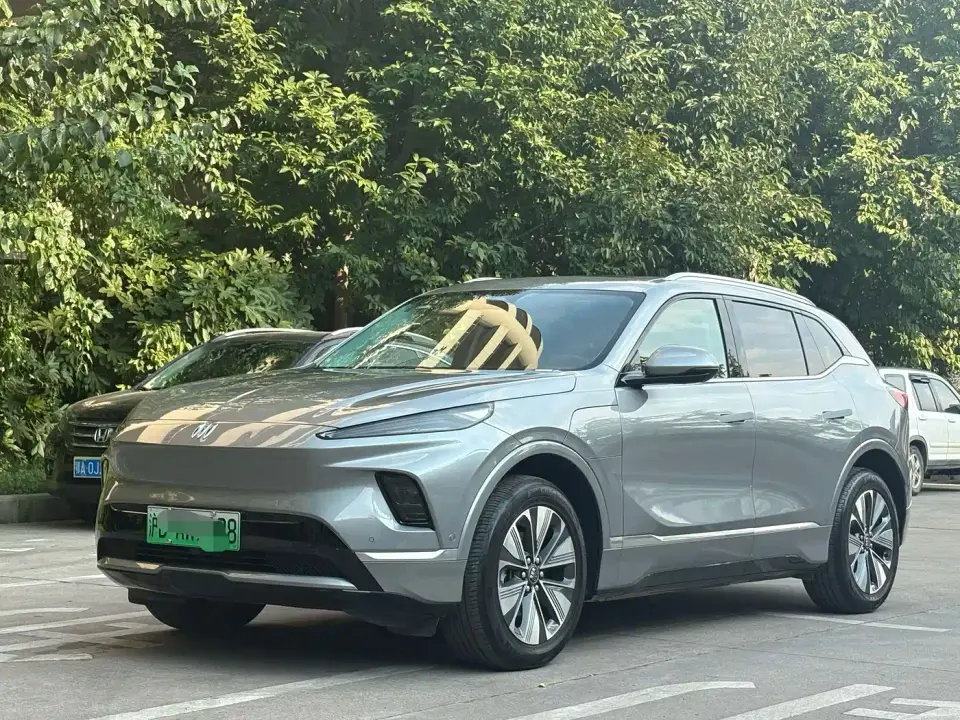Buick E5 Model 620KM Premium Edition 2025