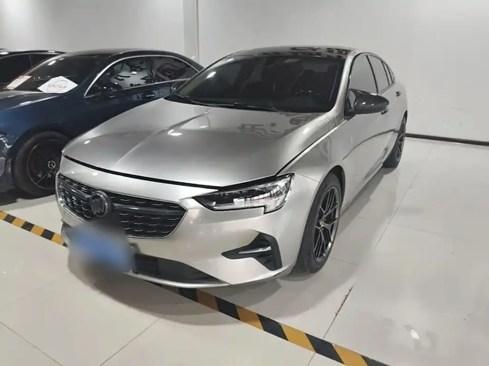 Buick Regal 552T Luxury 2020