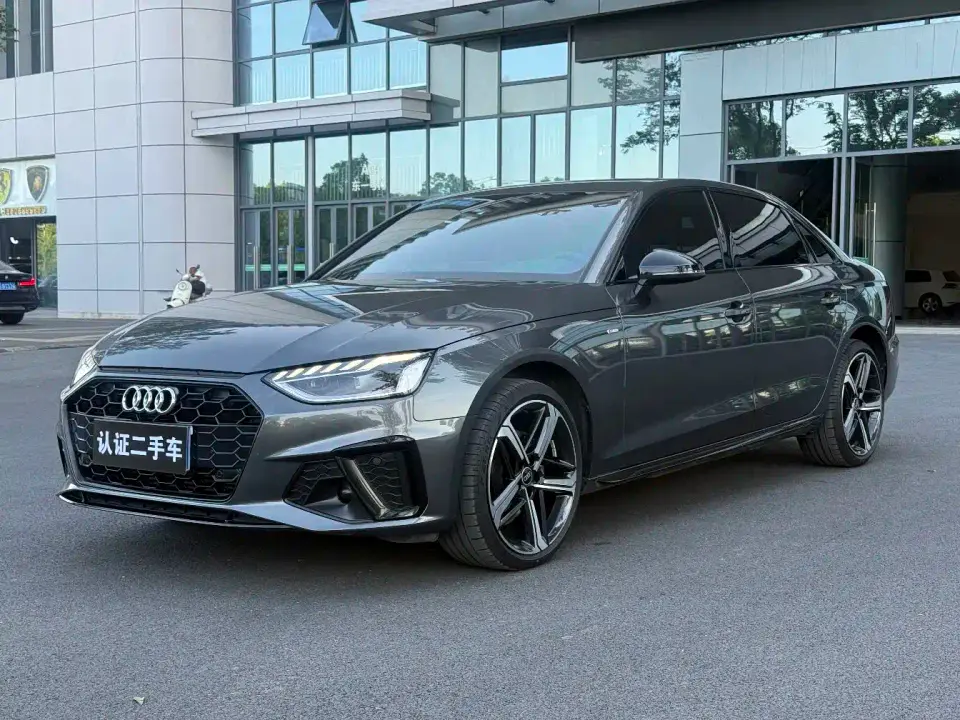 Audi A4L 40 TFSI Luxury Dynamic 2024