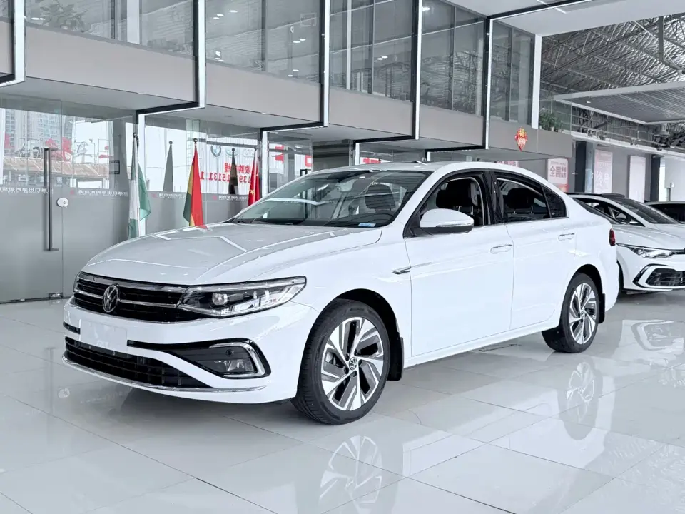 Volkswagen Bora 280TSI DSG Prestige Edition 2023