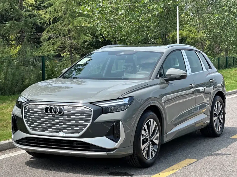 Audi Q4 e-tron 40 e-tron Pioneer Edition 2026