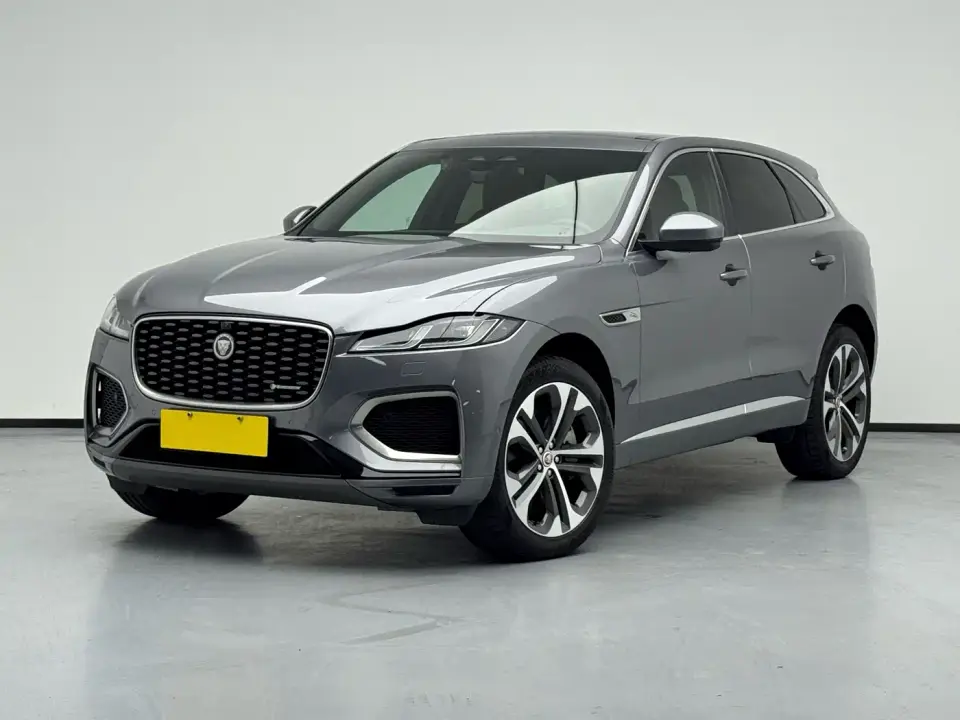 Jaguar F-PACE Model P340 R-Dynamic SE 2022