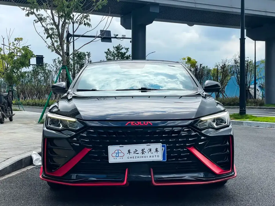 Dongfeng Aeolus Yixuan MAX 1.5T Dark Night Edge 2022
