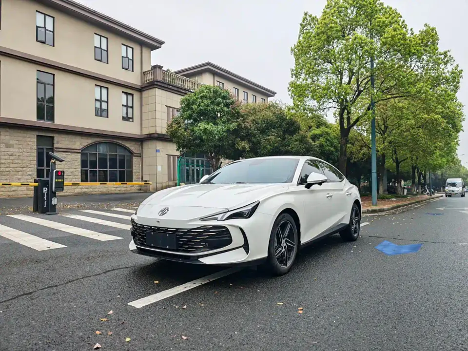MG MG7 Model 1.5T DCT Ultimate Luxury Edition 2023