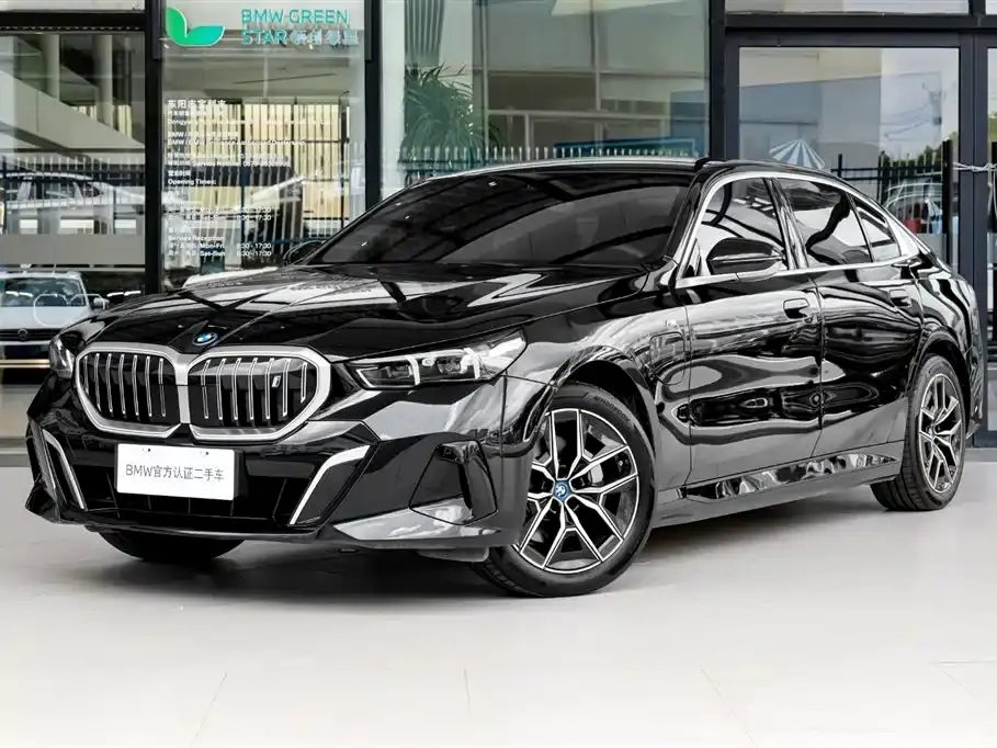 BMW i5 eDrive 35L M Sport Package 2025