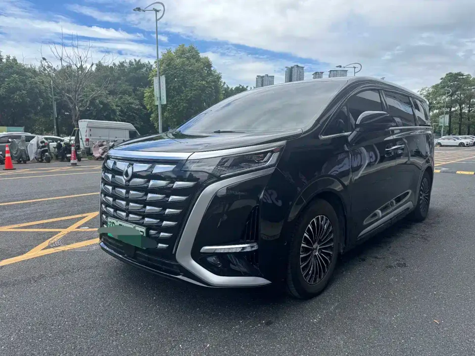 Denza D9 DM-i 970 AWD Flagship 2023