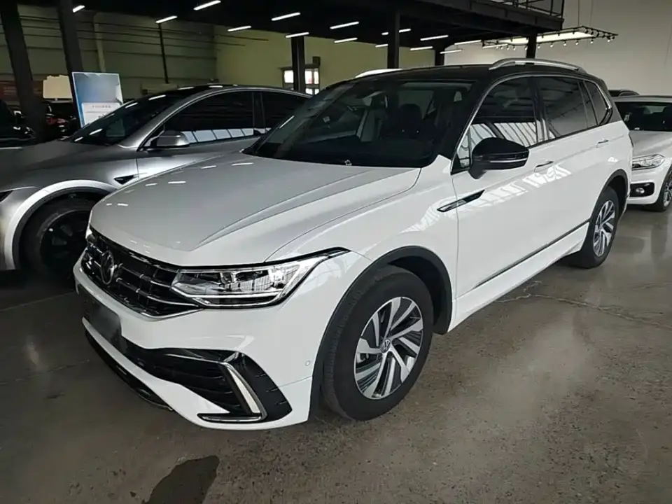Volkswagen Tiguan L PHEV 430PHEV Plug-in Hybrid Premium 2023