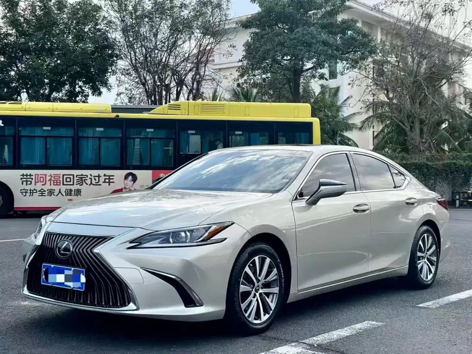 Lexus ES 200 Excellence 2020