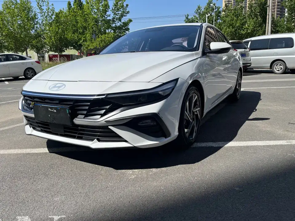 Hyundai Elantra 1.5L CVT GLX Elite Edition 2024