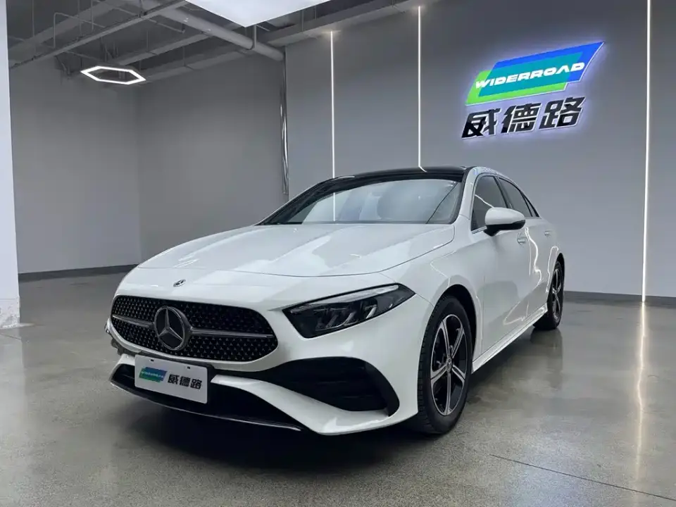 Mercedes-Benz A-Class A 200 L Fashion 2023