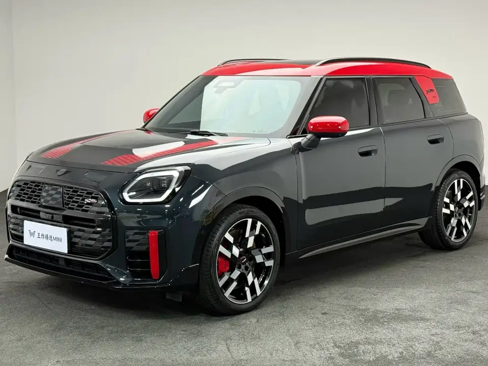 Mini JCW COUNTRYMAN 2.0T JOHN COOPER WORKS 2024