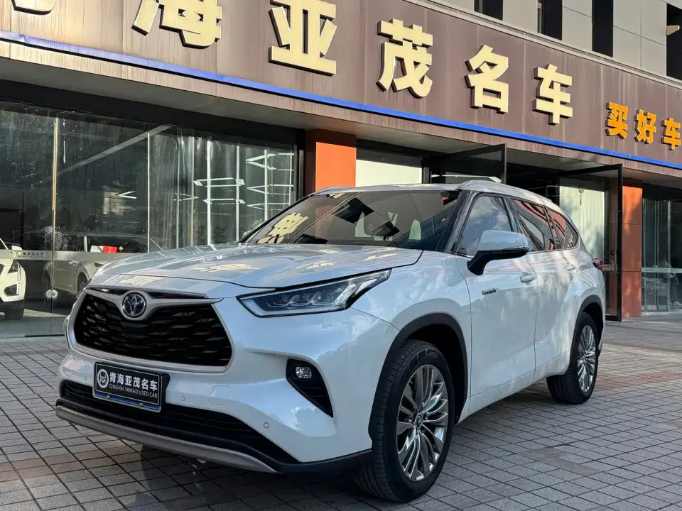 Toyota Highlander 2.5L Smart Hybrid Dual Engine AWD Premium 7-Seater 2023