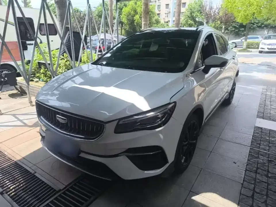 Geely Emgrand S 1.4T CVT Luxury 2021