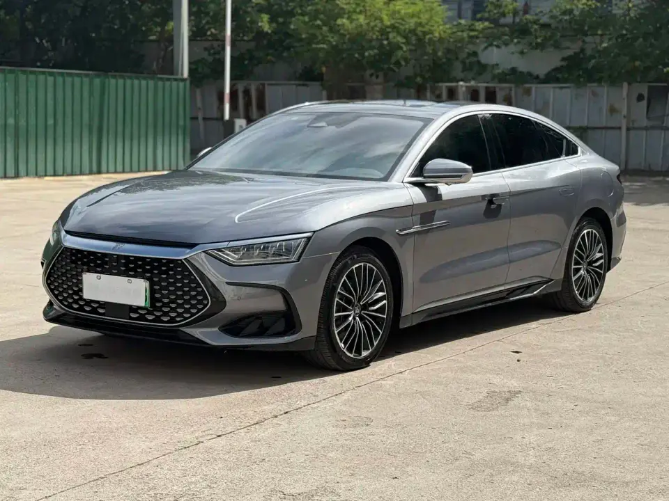 BYD Han DM-i 121KM Premium 2023