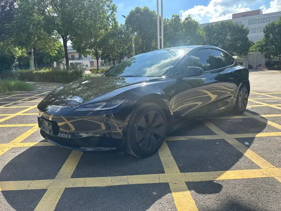 Tesla Model 3 Rear-Wheel Drive 2023