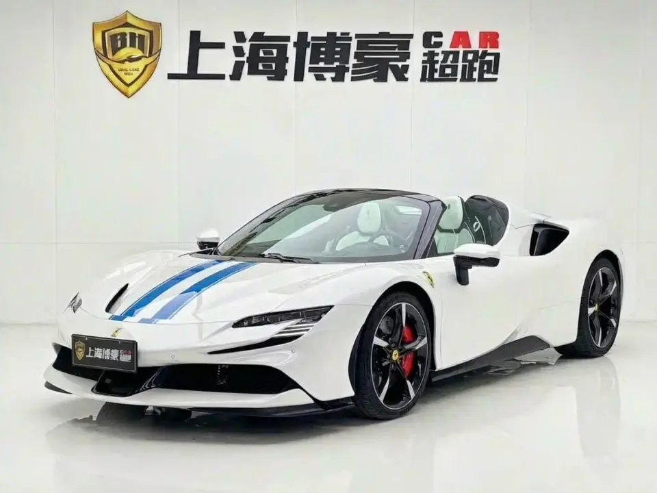 Ferrari SF90 3.9T V8 Spider 2025