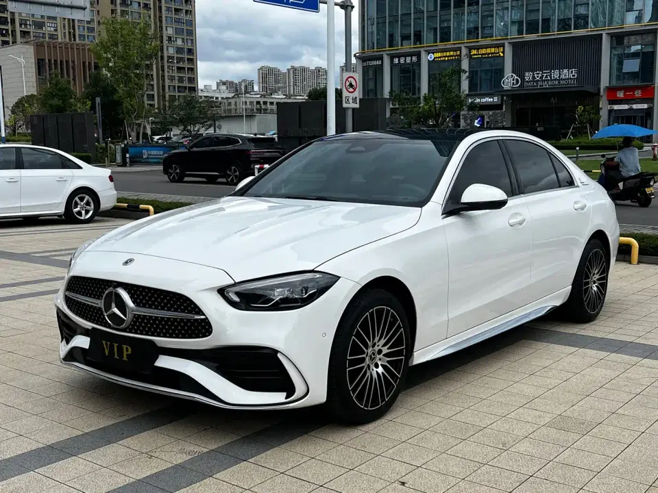 Mercedes-Benz C-Class C 260 L Sport Edition 2025