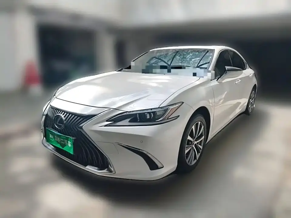 Lexus ES 200 Excellence 2020