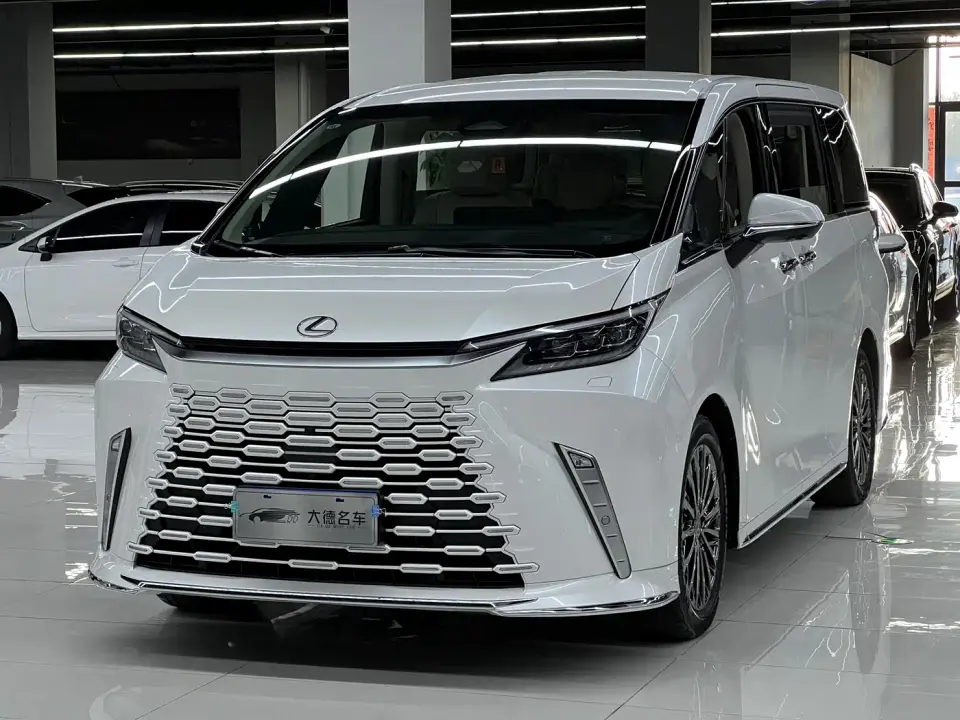 Lexus LM 500h 6-Seater Prestige Edition 2024