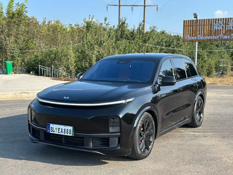 Li Auto Li L8 Pro 2024