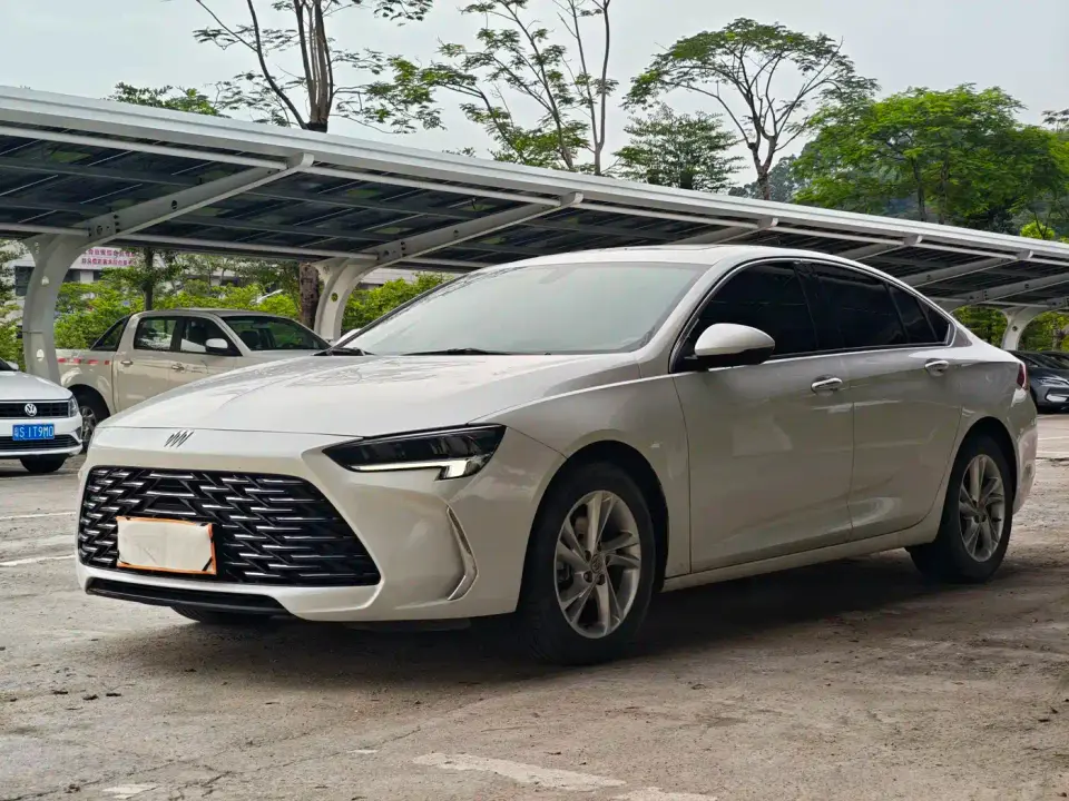 Buick Regal 25T Ultra Comfort Edition 2024